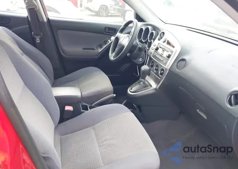 2005 Toyota Matrix z USA, uszkodzony, nr VIN 2T1KR32E45C356330